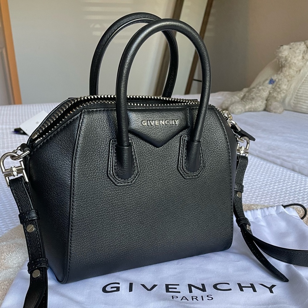 Givenchi Mini Antigona Bag